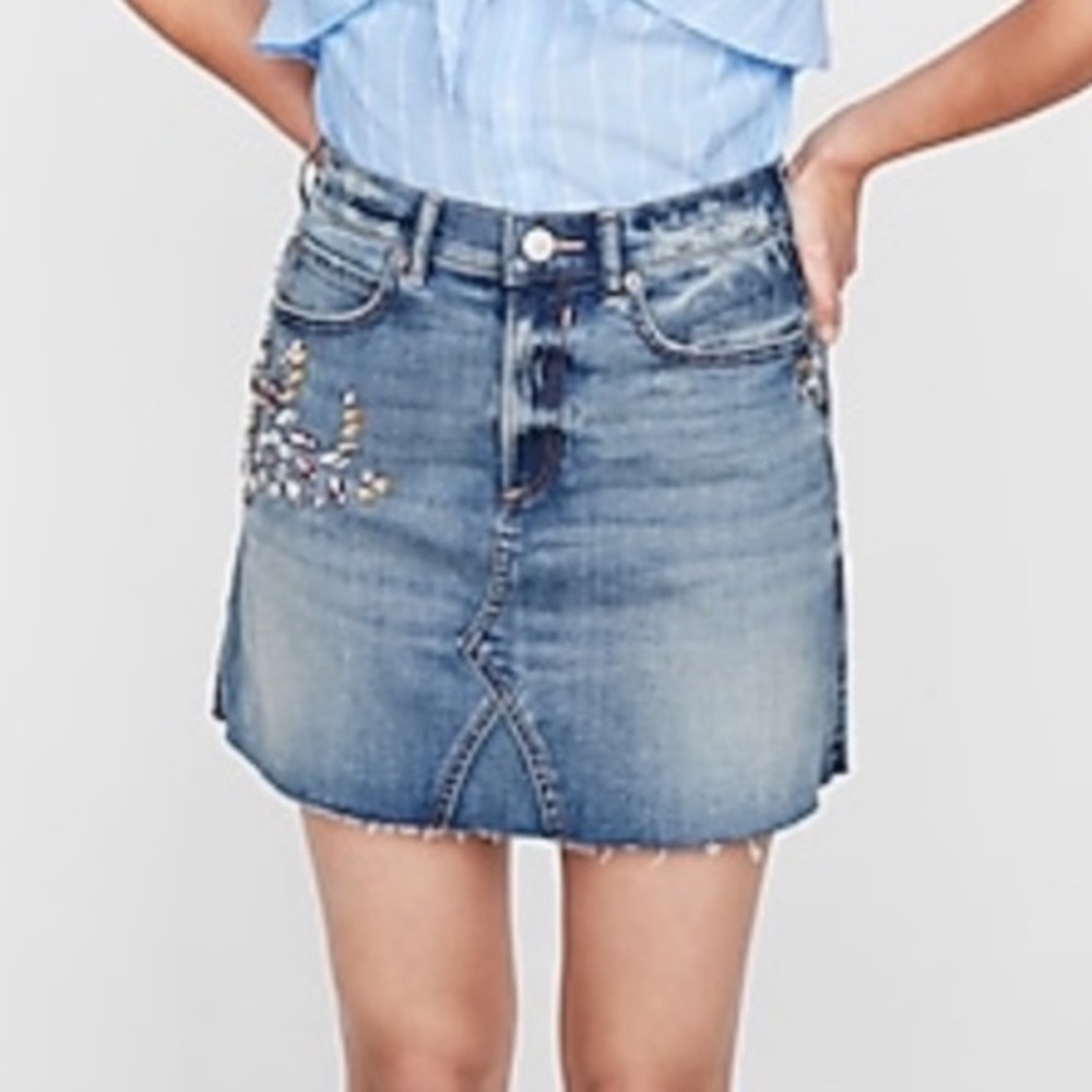 EXPRESS MEDIUM RISE STONE EMBELLISHED A LINE SKIRT